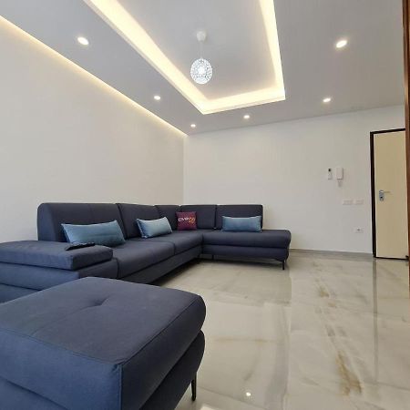Alvi Apartment Golem  Extérieur photo