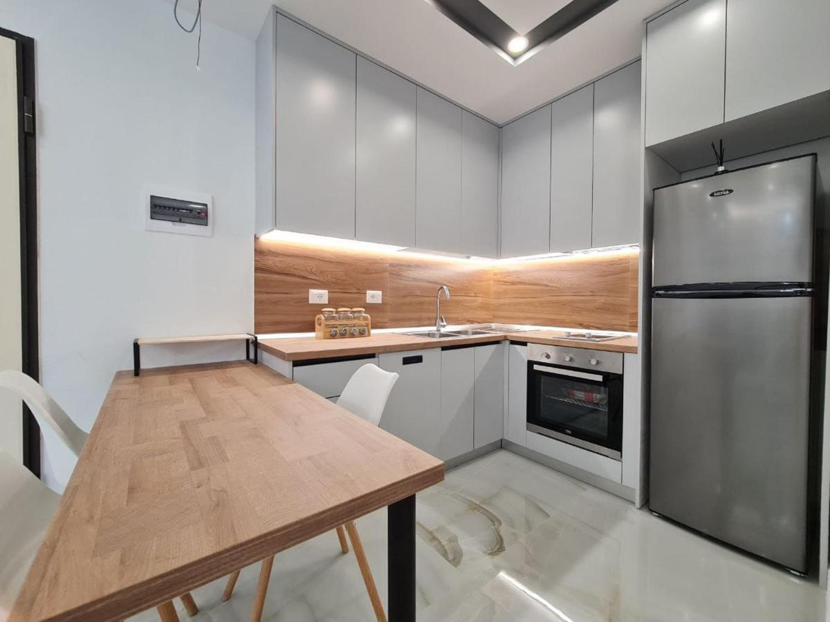 Alvi Apartment Golem  Extérieur photo